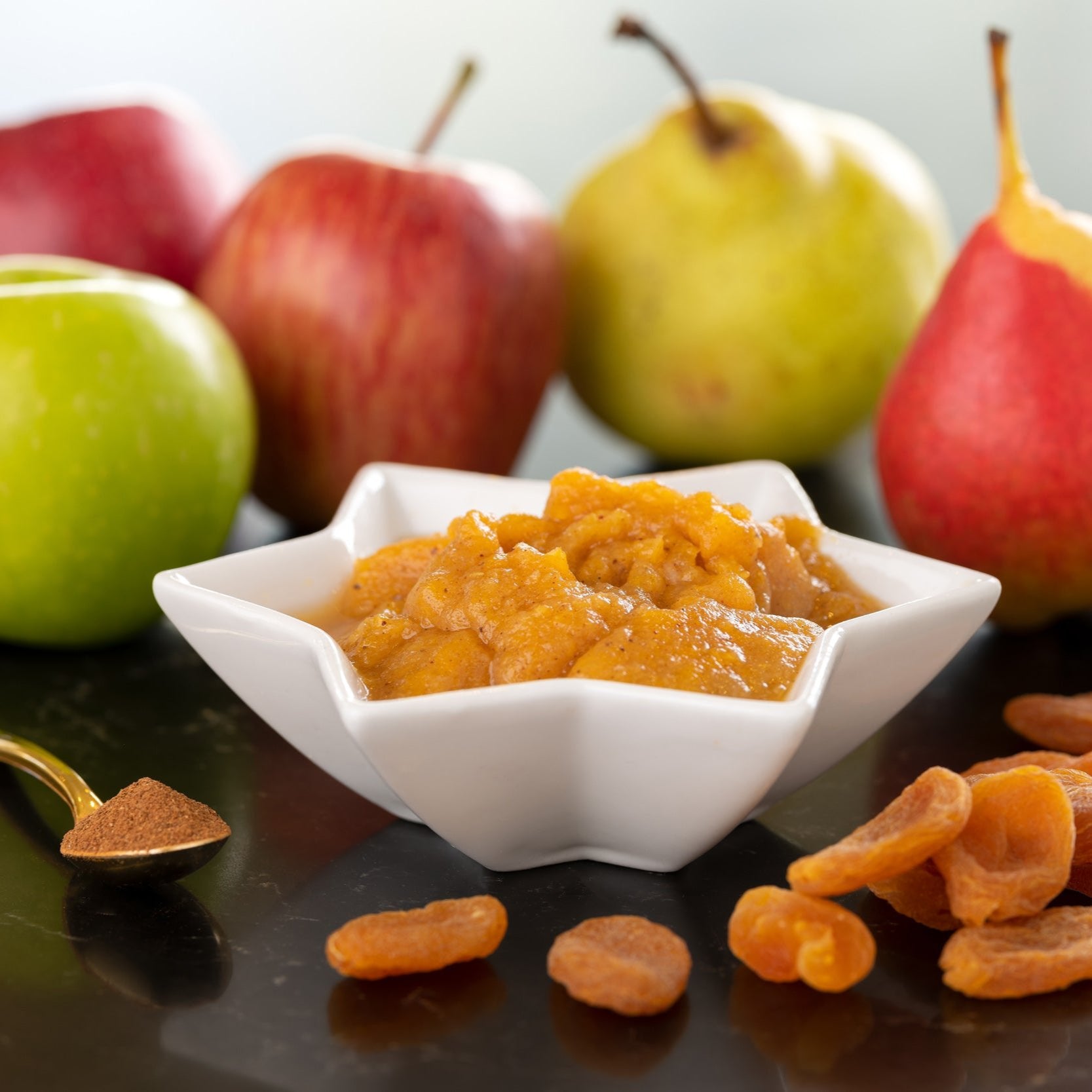 Apple, Apricot, Pear & Cinnamon (12 x 20g cubes)