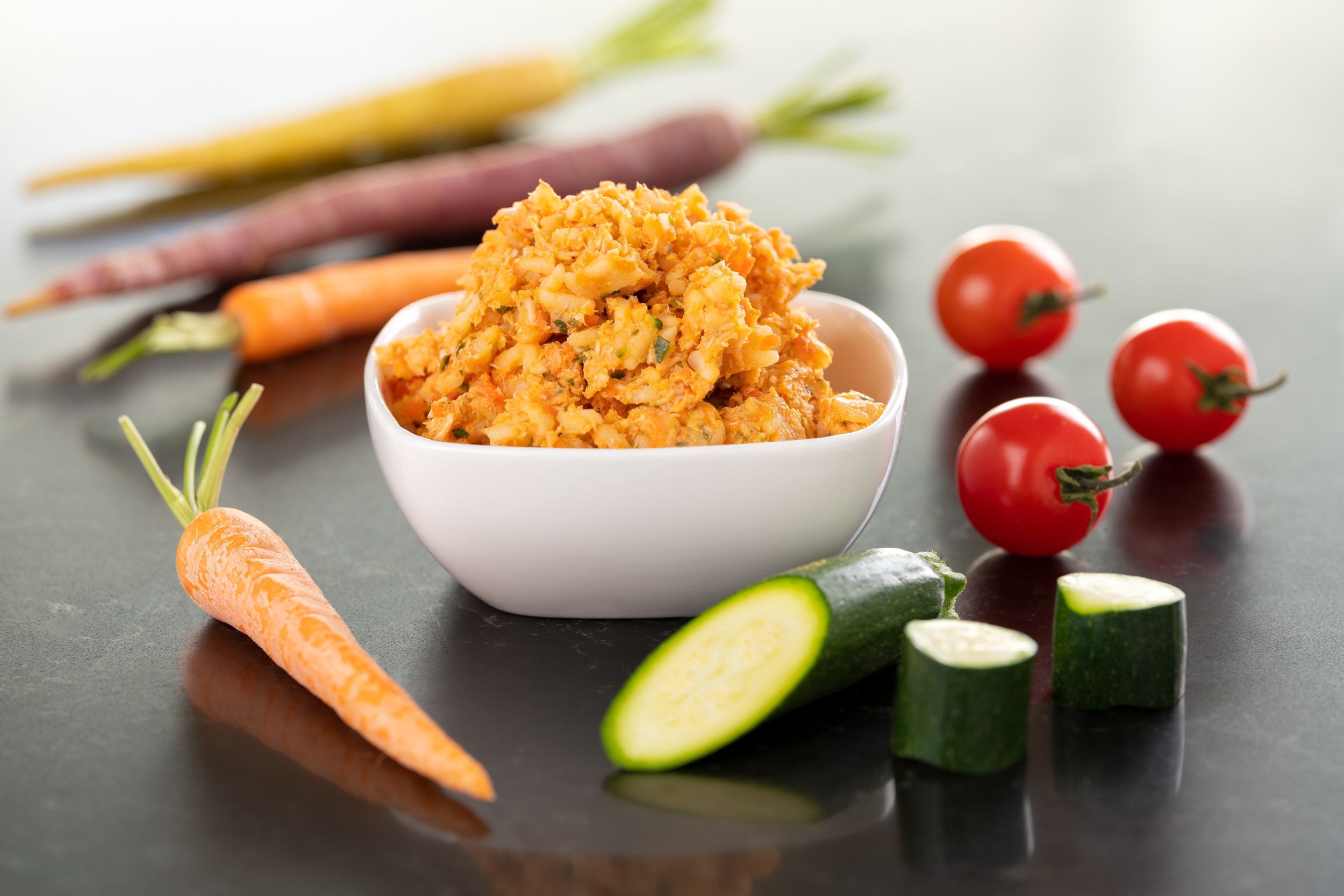 Chicken Bolognese With Pasta Shapes (12x20g cubes)