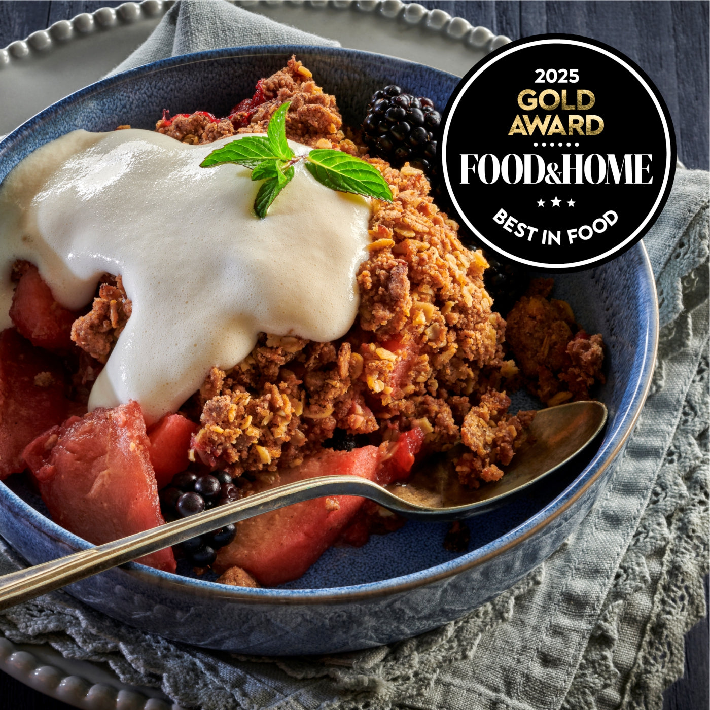 Pear and Blackberry Crumble 